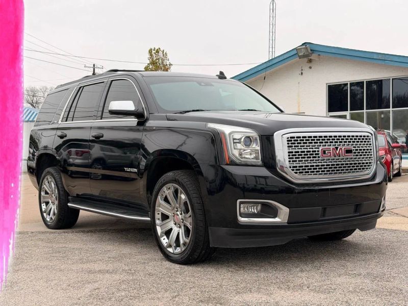 2017 GMC Yukon SLT's photo